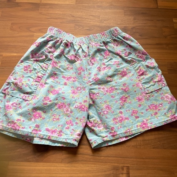 VINTAGE cotton floral pockets elastic waist shorts - Picture 1 of 6